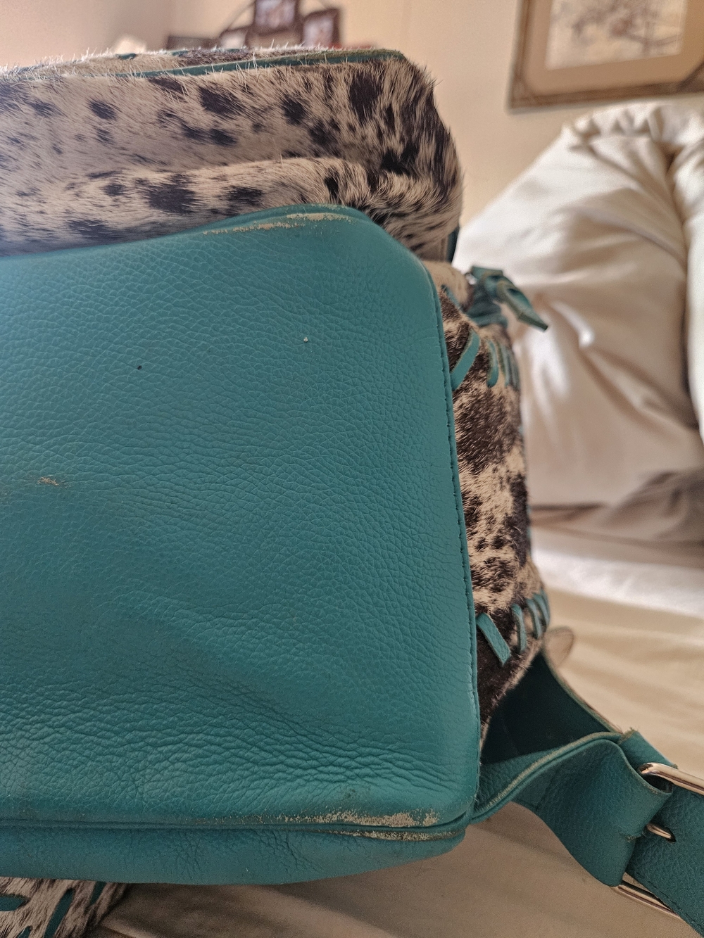 Turquoise-Trim Cowhide Backpack - Picture 6 of 9